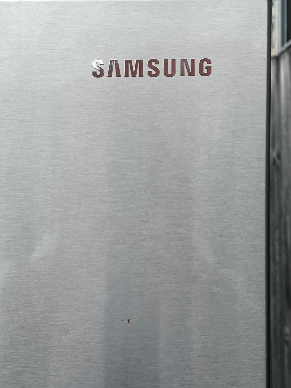 Samsung SR519LSTC 525L Top Mount Fridge