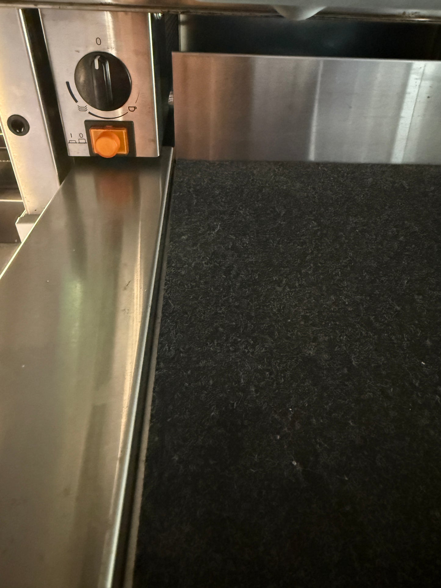 Near New - Miele Built-In Plate And Cup Warmer Eg4060-14