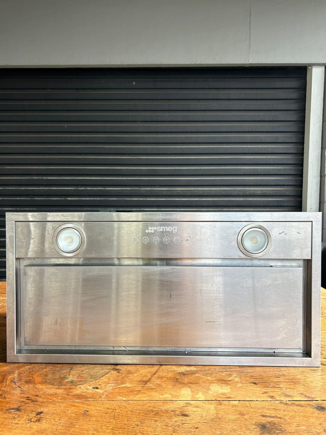 Smeg 60CM Stainless Steel Undermount Rangehood - Near New! - Reno Spares