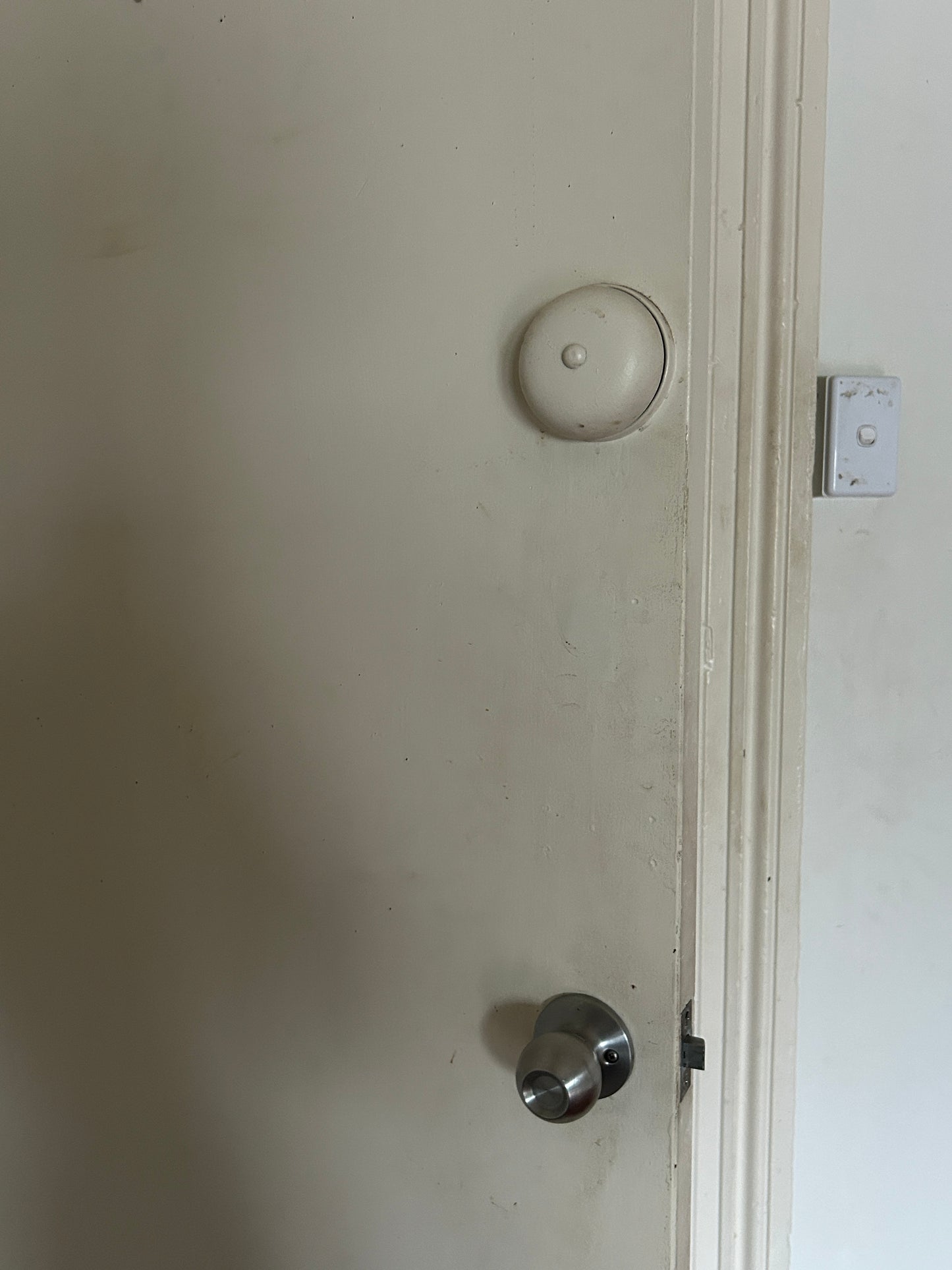 Door with a Lock n Bell - 40mm Thick!