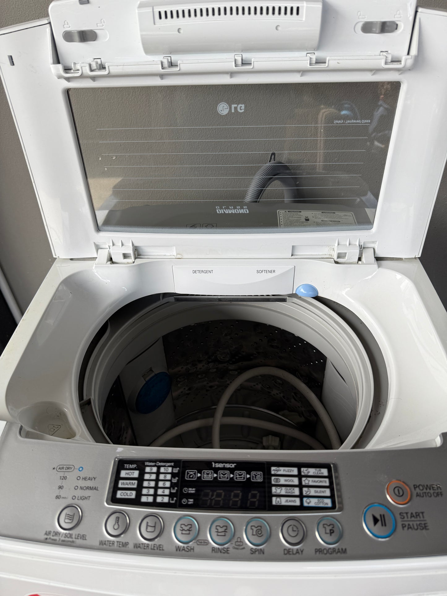 Quality Used LG WTH550 5.5kg Top Load Washing Machine in Excellent Condition