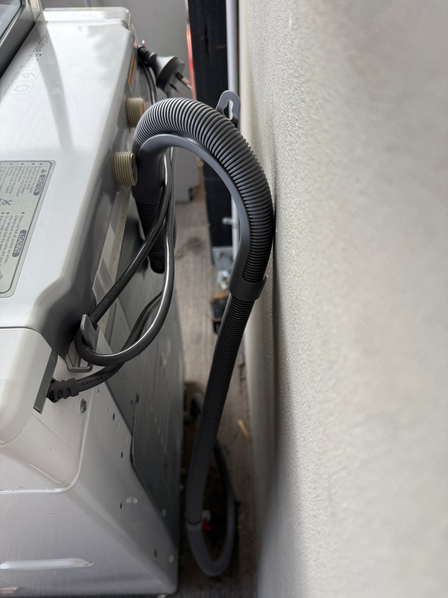 Quality Used LG WTH550 5.5kg Top Load Washing Machine in Excellent Condition