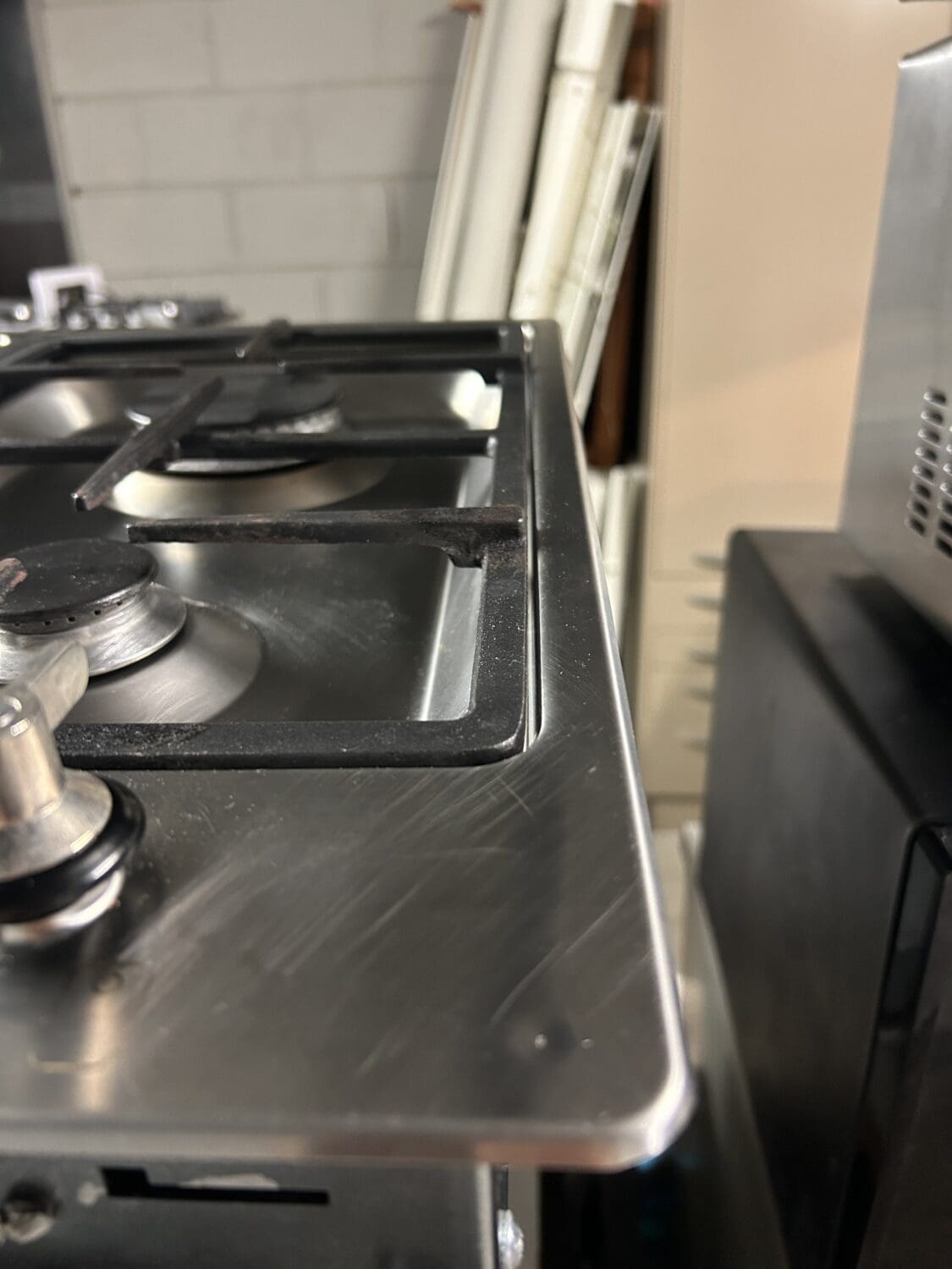Smeg 90CM Classic Aesthetic Natural Gas Cooktop Psa906-4 - Reno Spares