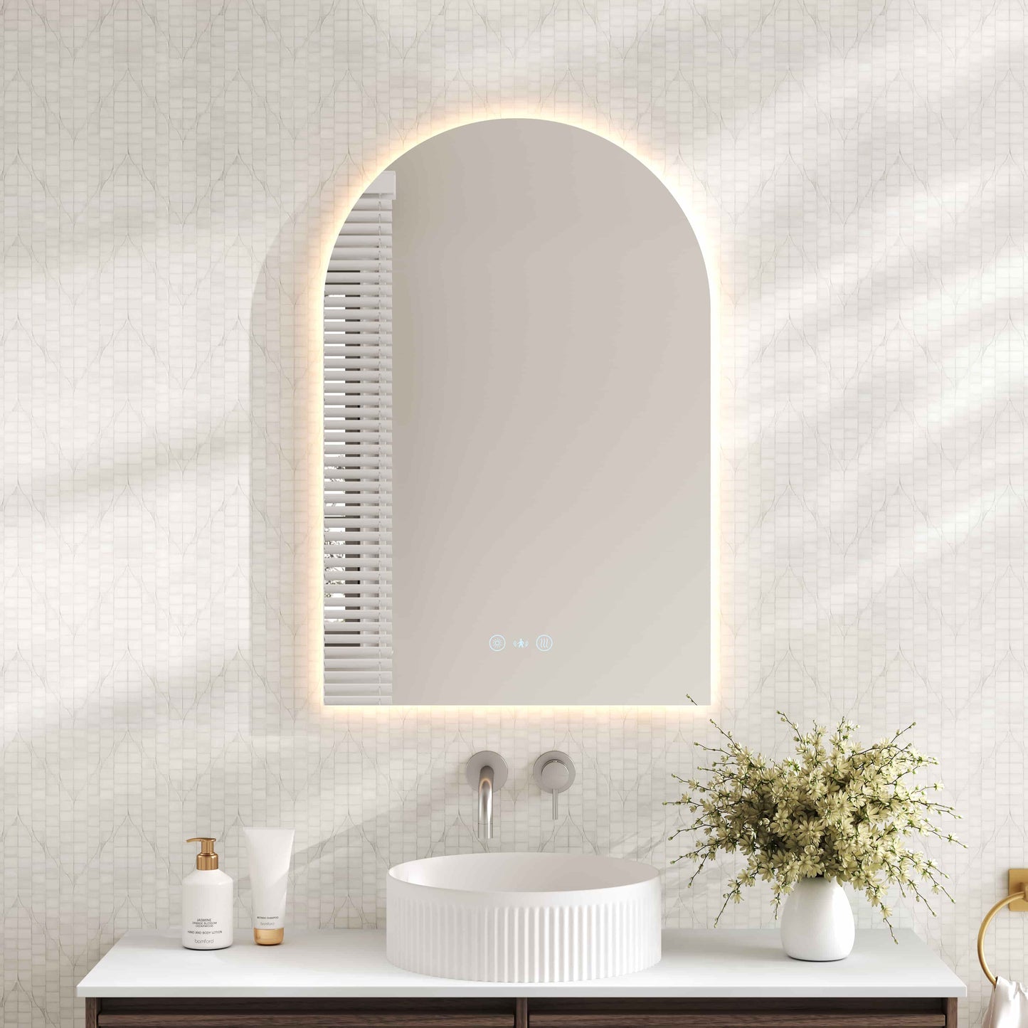 Luna LED Arch Mirror 600 x 900mm - with Adjustable LED Lighting - 600 x 900mm
