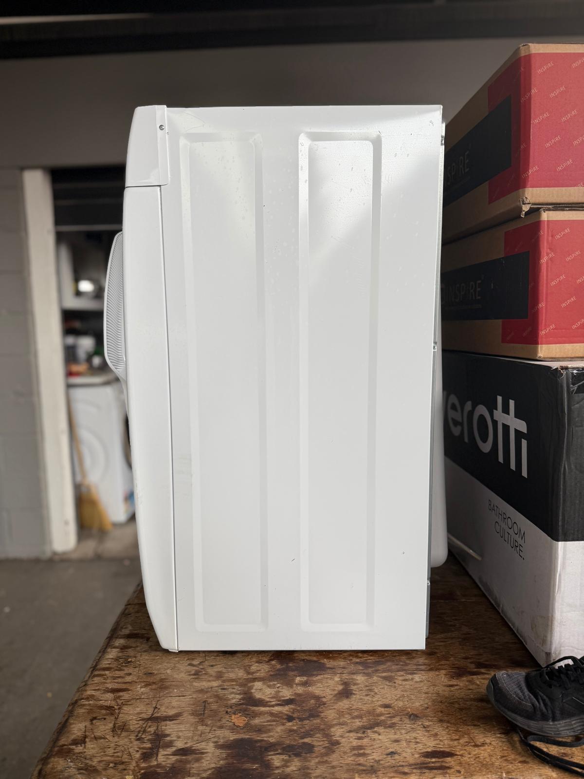Simpson SDV457HQWA 4.5kg Vented Dryer – EZI Loader, White