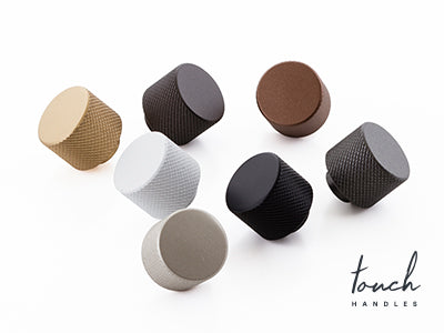Arezzo Knurled Round Knob