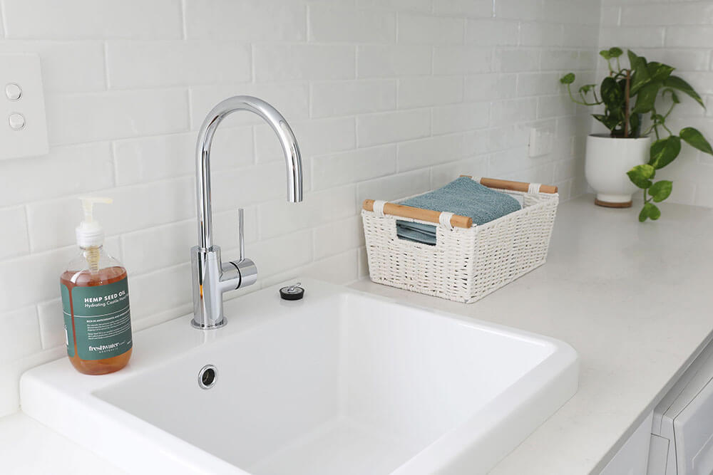 Ravine 66 x 51 Fine Fireclay Inset Sink