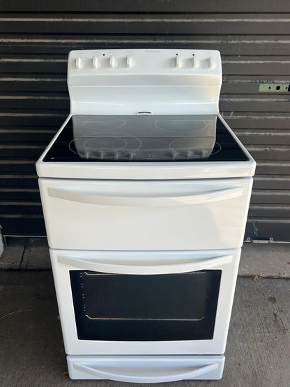 Westinghouse PAK806W 60cm Built-In Oven – Quality Used | Tested & Cleaned | Reno Spares