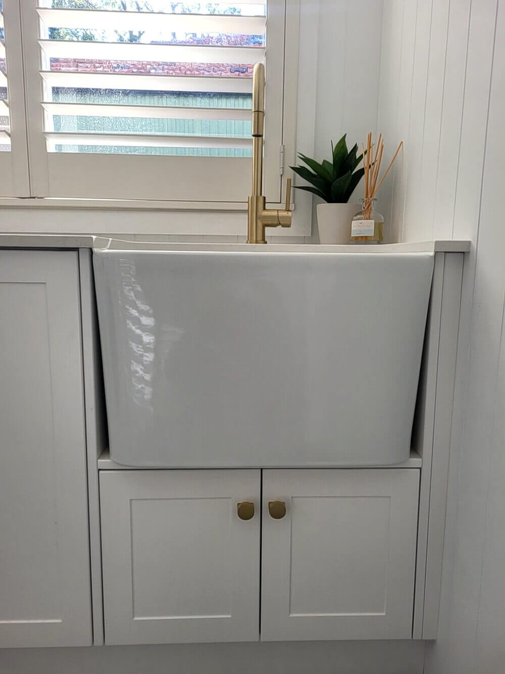 Tribo 60 X 42 Fine Fireclay Sink