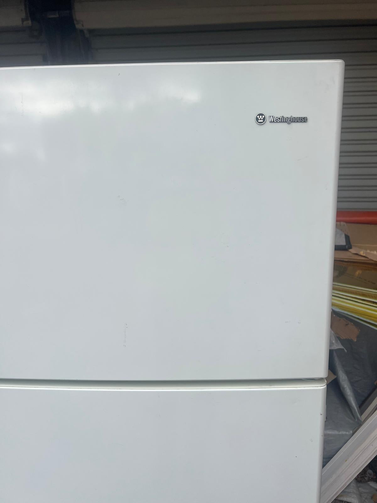 Westinghouse WTM4200WB 420L Top Mount Fridge – Quality Used | Tested & Cleaned | Reno Spares