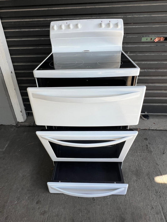 Westinghouse PAK806W 60cm Built-In Oven – Quality Used | Tested & Cleaned | Reno Spares