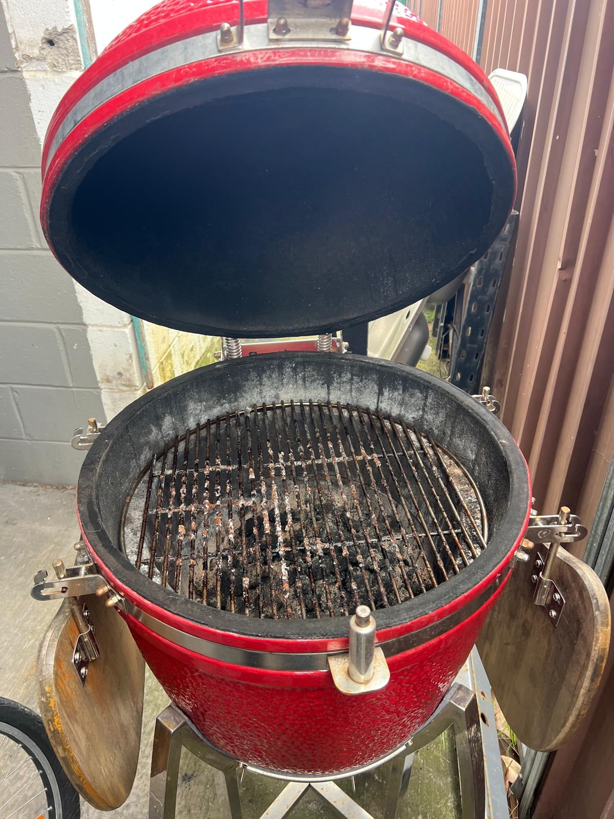 Char-Griller Professional Grill & Smoker – Quality Used | Tested & Cleaned | Reno Spares