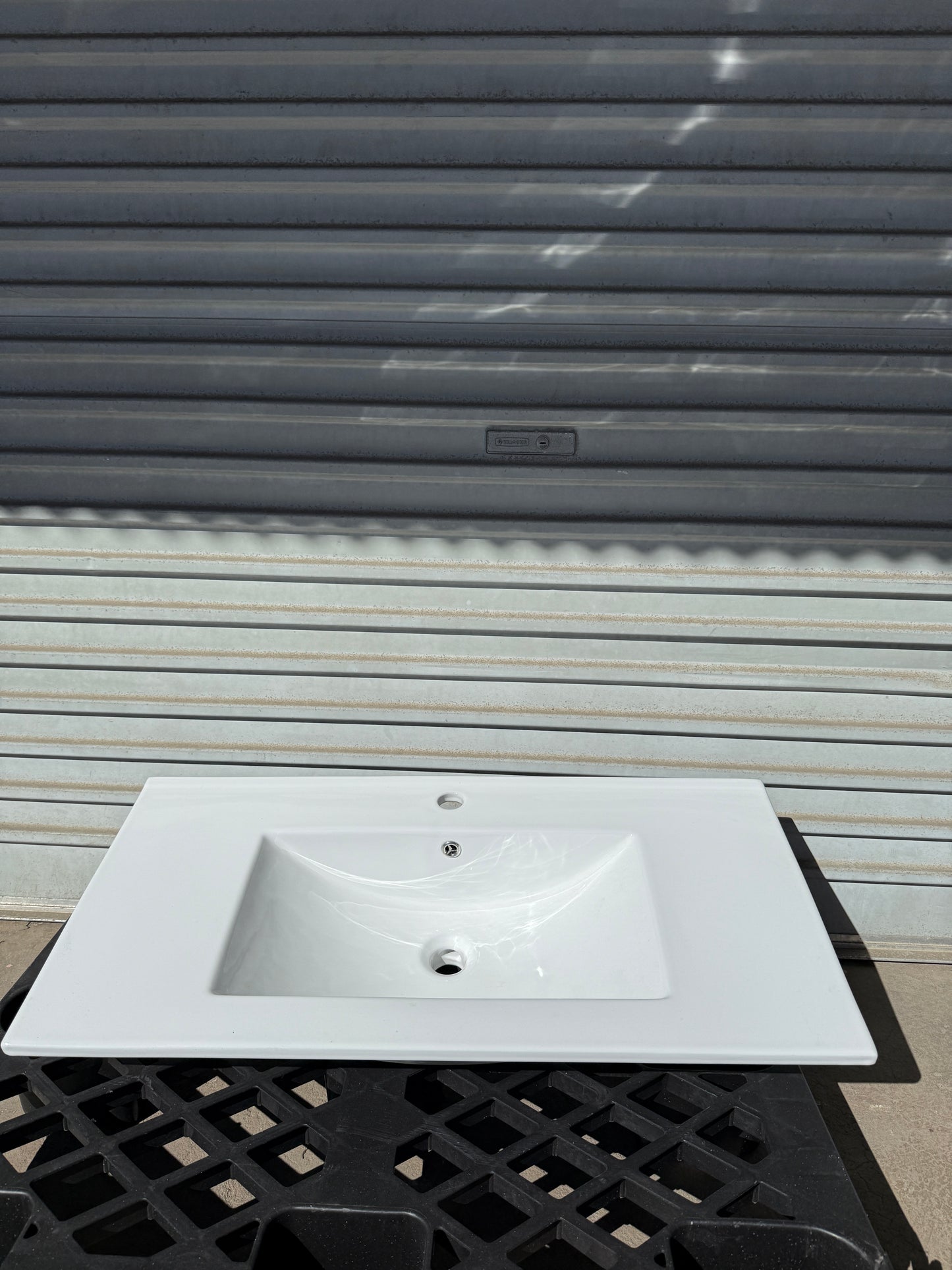 Vanity Ceramic Top - White