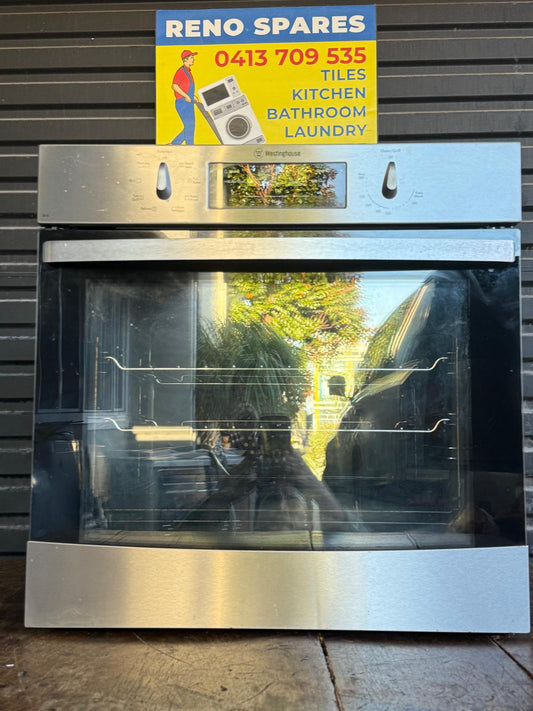 Westinghouse WVE616S 60 cm Multifunction Oven – Tested & Cleaned | Reno Spares