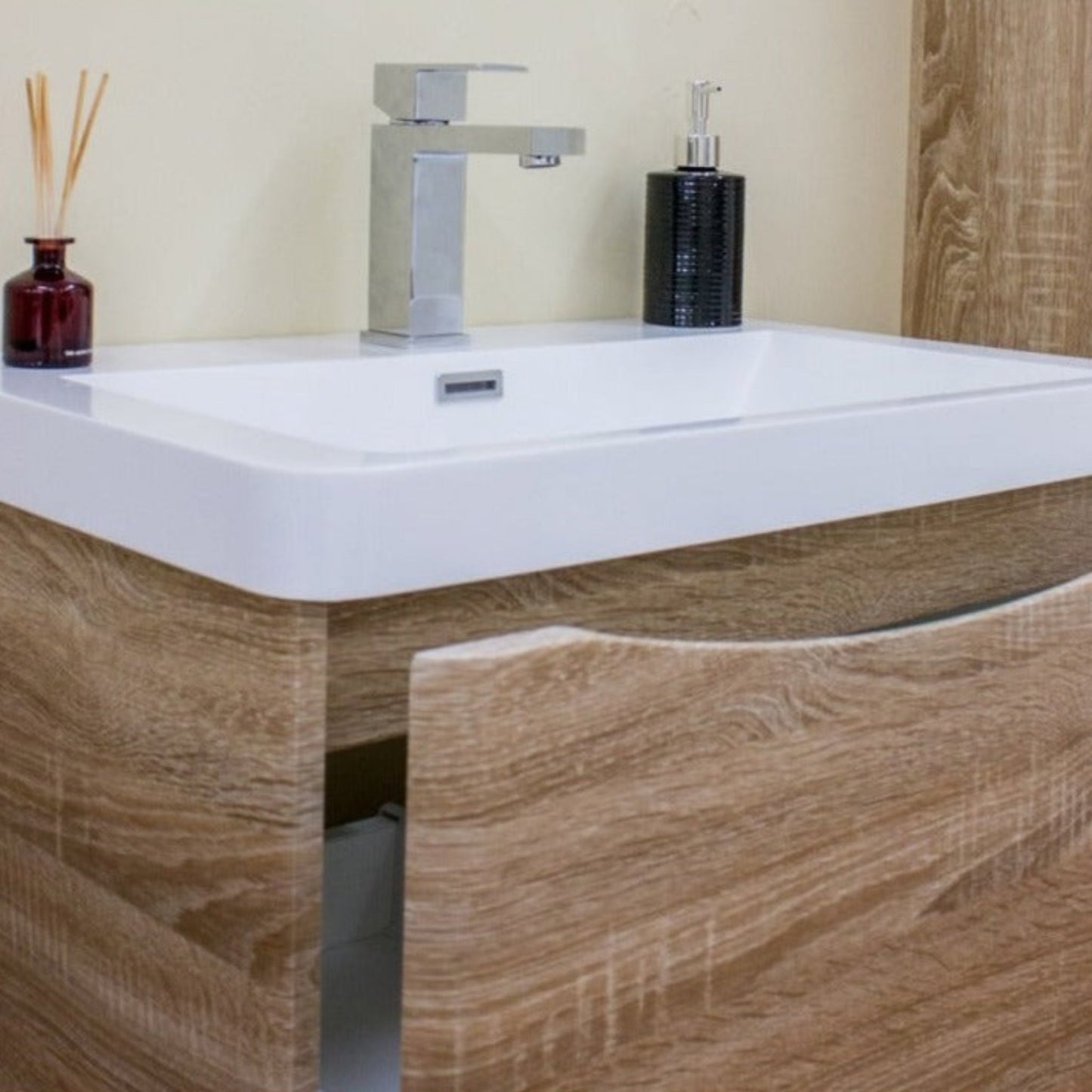BELBAGNO ANCONA  OAK 600MM SINGLE BOWL WALL HUNG VANITY AND BASIN