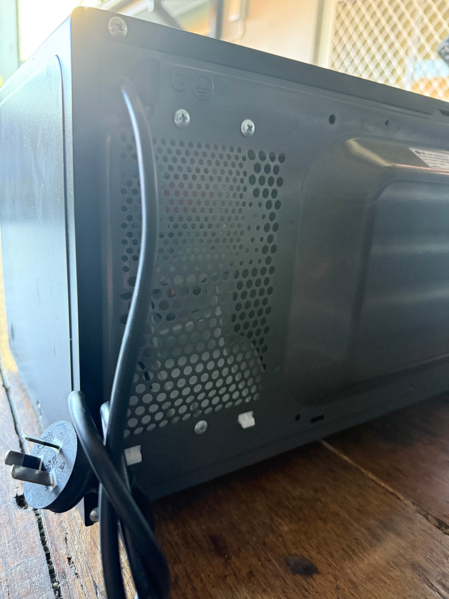 LG NeoChef 25L Smart Inverter Microwave MS2596OB – Tested & Cleaned | Reno Spares