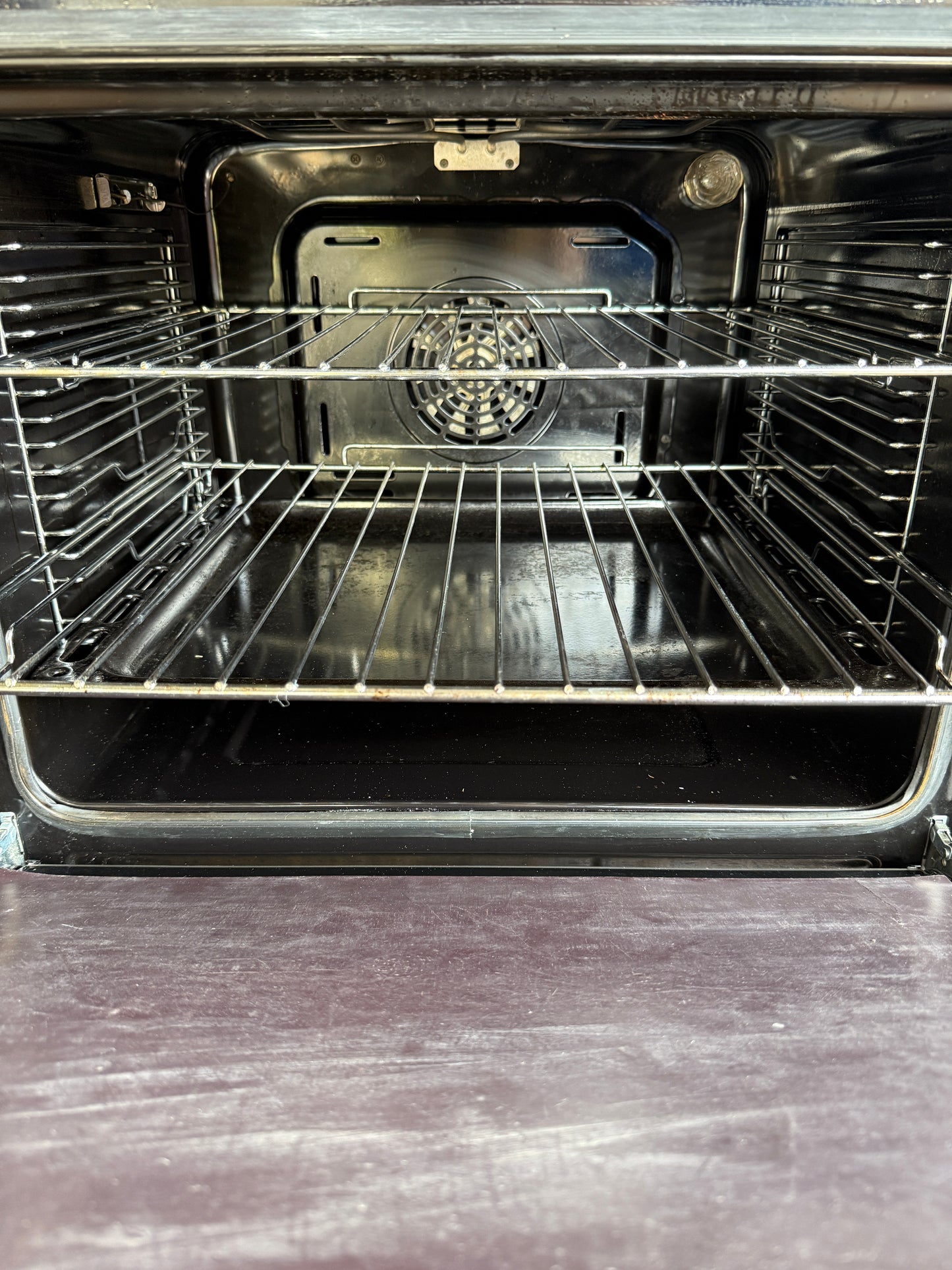 Omega OBO674XB 60cm Electric Wall Oven(Tested & Cleaned by Qualified Tradie). Excellent Condition. See Photos!