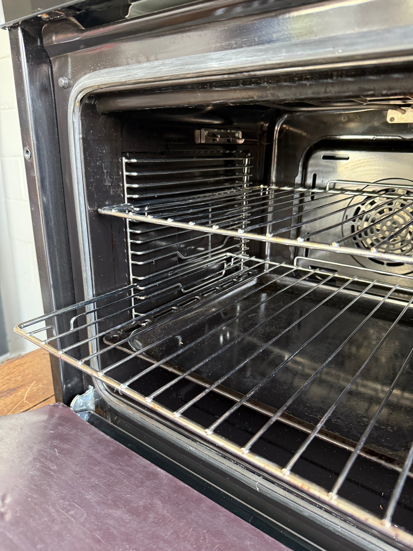 Omega OBO674XB 60cm Electric Wall Oven(Tested & Cleaned by Qualified Tradie). Excellent Condition. See Photos!