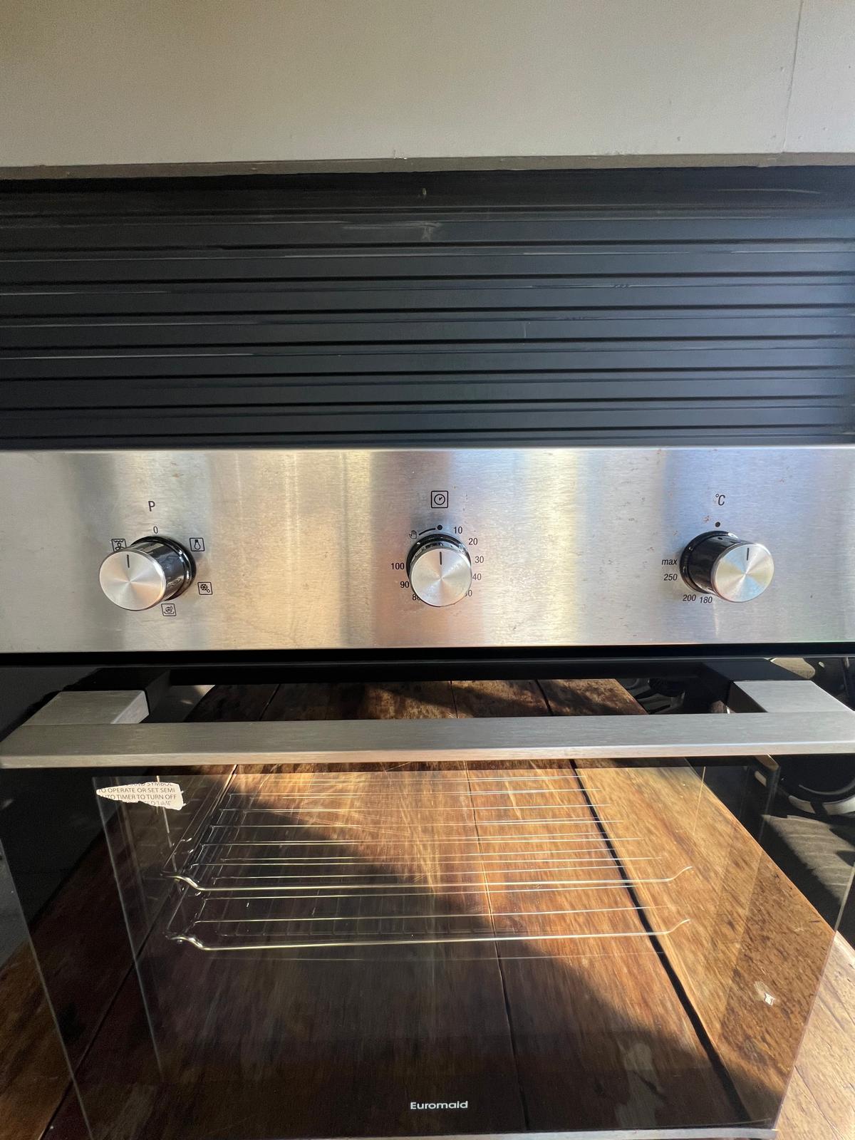 Euromaid EKM5S 600mm Multifunction Oven – Quality Used | Tested & Cleaned | Reno Spares