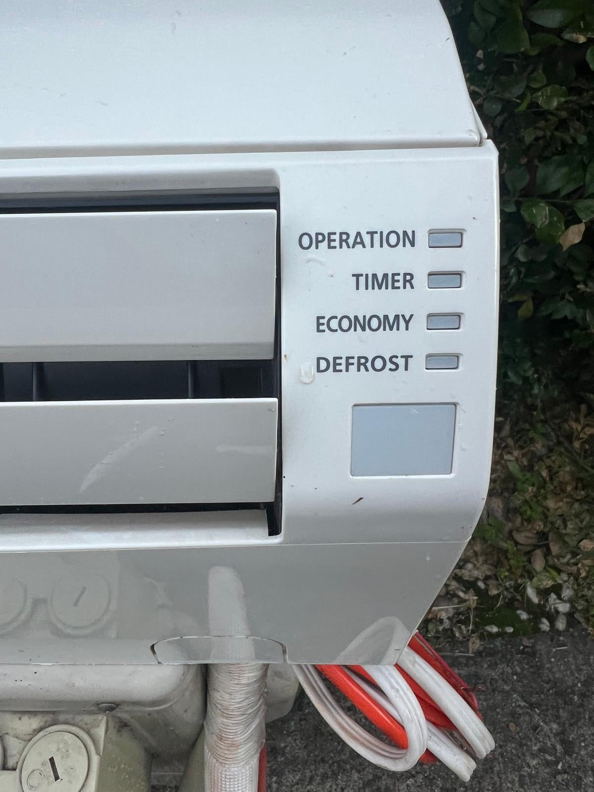 PROFESSIONALLY DECOMMISIONED Fujitsu 3.5KW Inverter Split System AOTG/ASTG12LVCC – Tested & Approved | Reno Spares