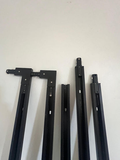 8 LED Track SpotLights and 5 Rails - Excellent Condition.