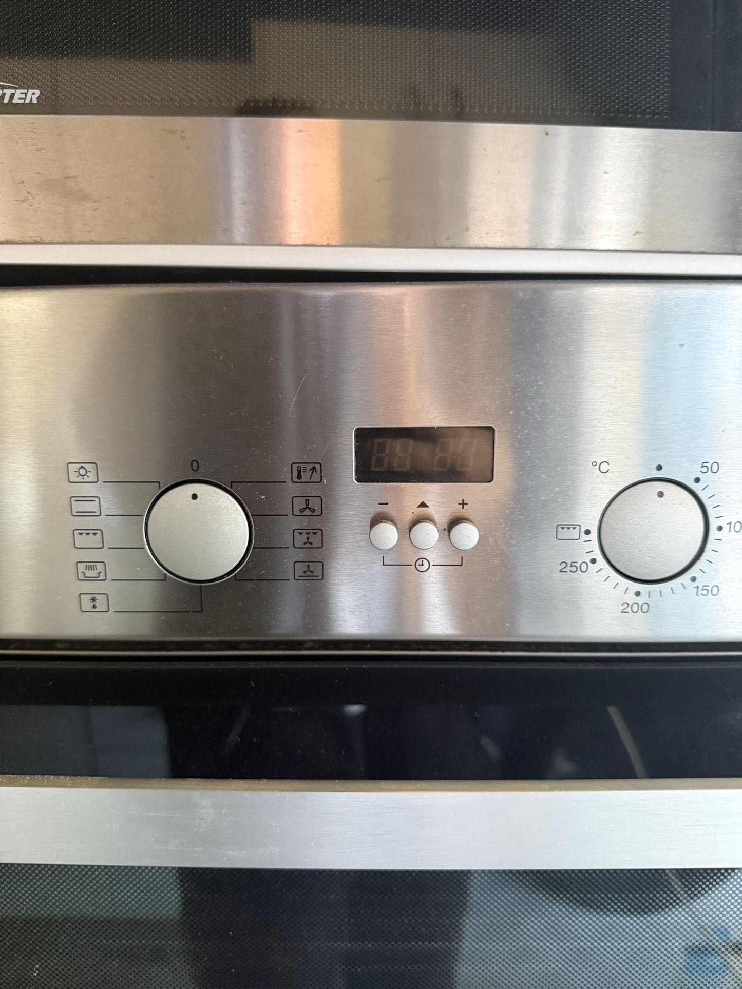 Miele H4412B Electric Oven – Tested & Approved | Reno Spares