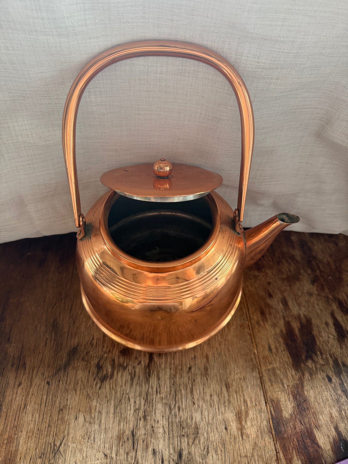 Antique Copper Kettle – Timeless Farmhouse Charm