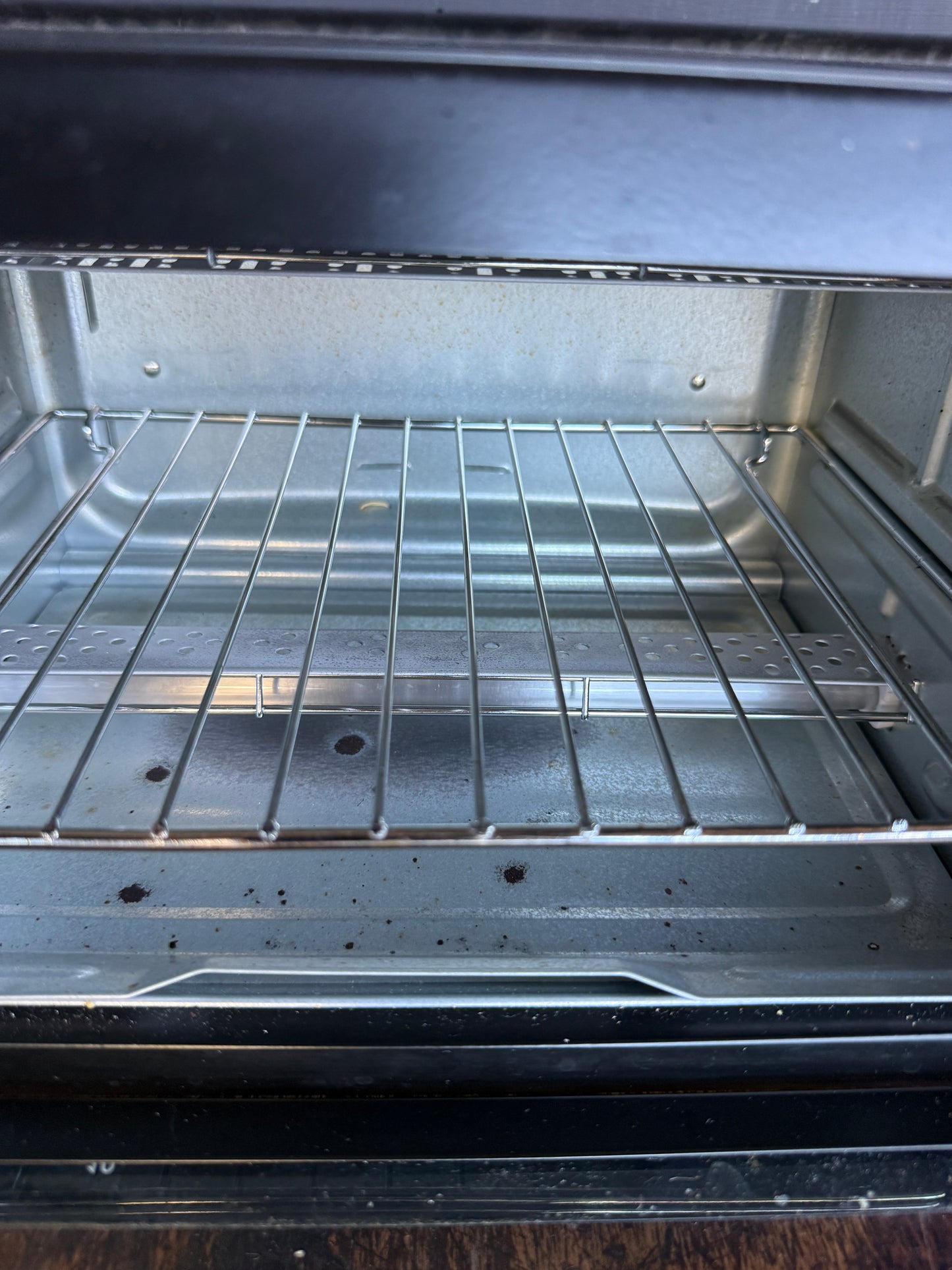 Russell Hobbs Bake Expert Mini Toaster Oven RHTOV15 – Quality Seconds. Video and Photos attached.