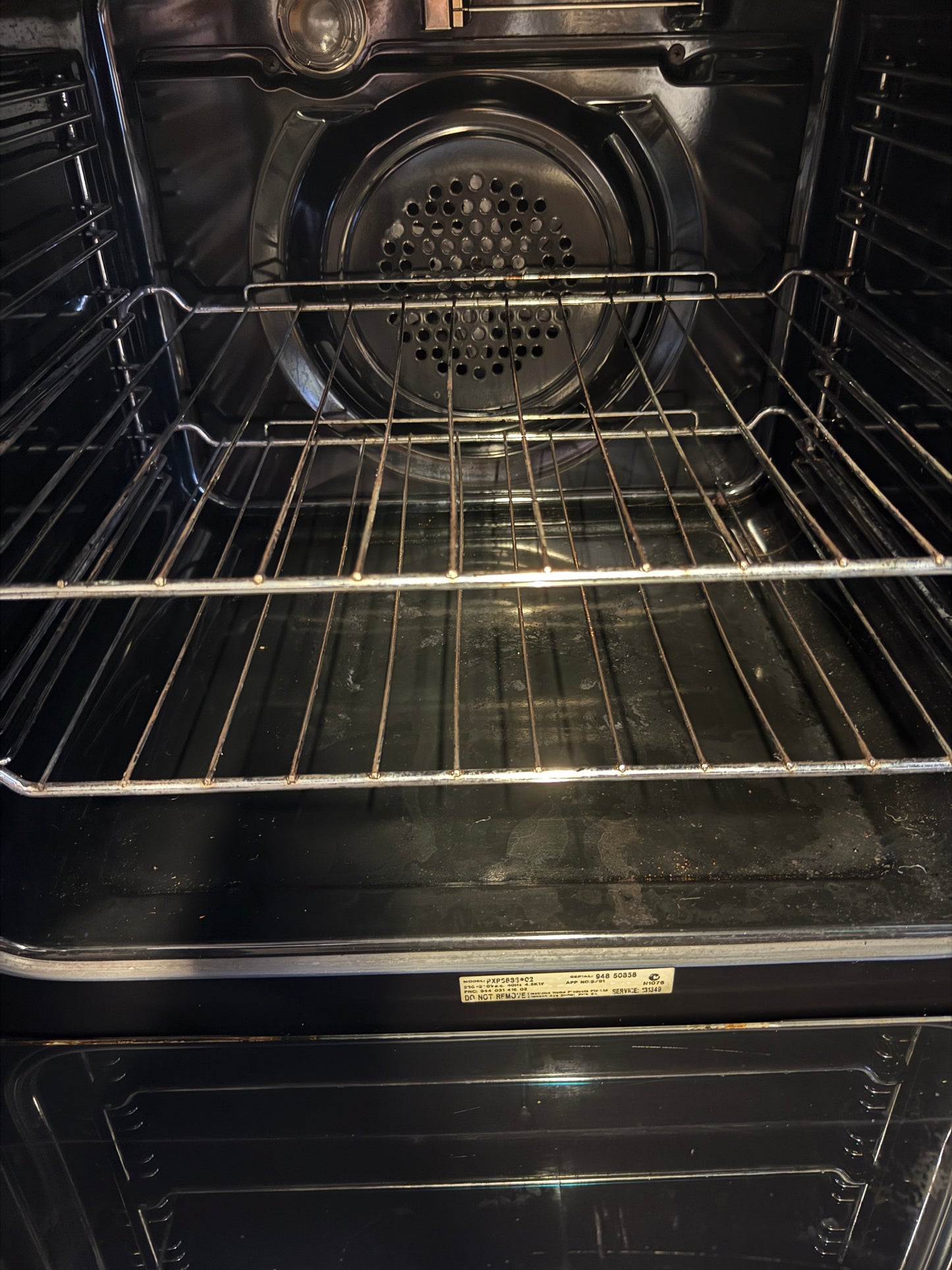 Chef CVE662SB 60cm Multifunction Oven – Tested & Cleaned | Reno Spares