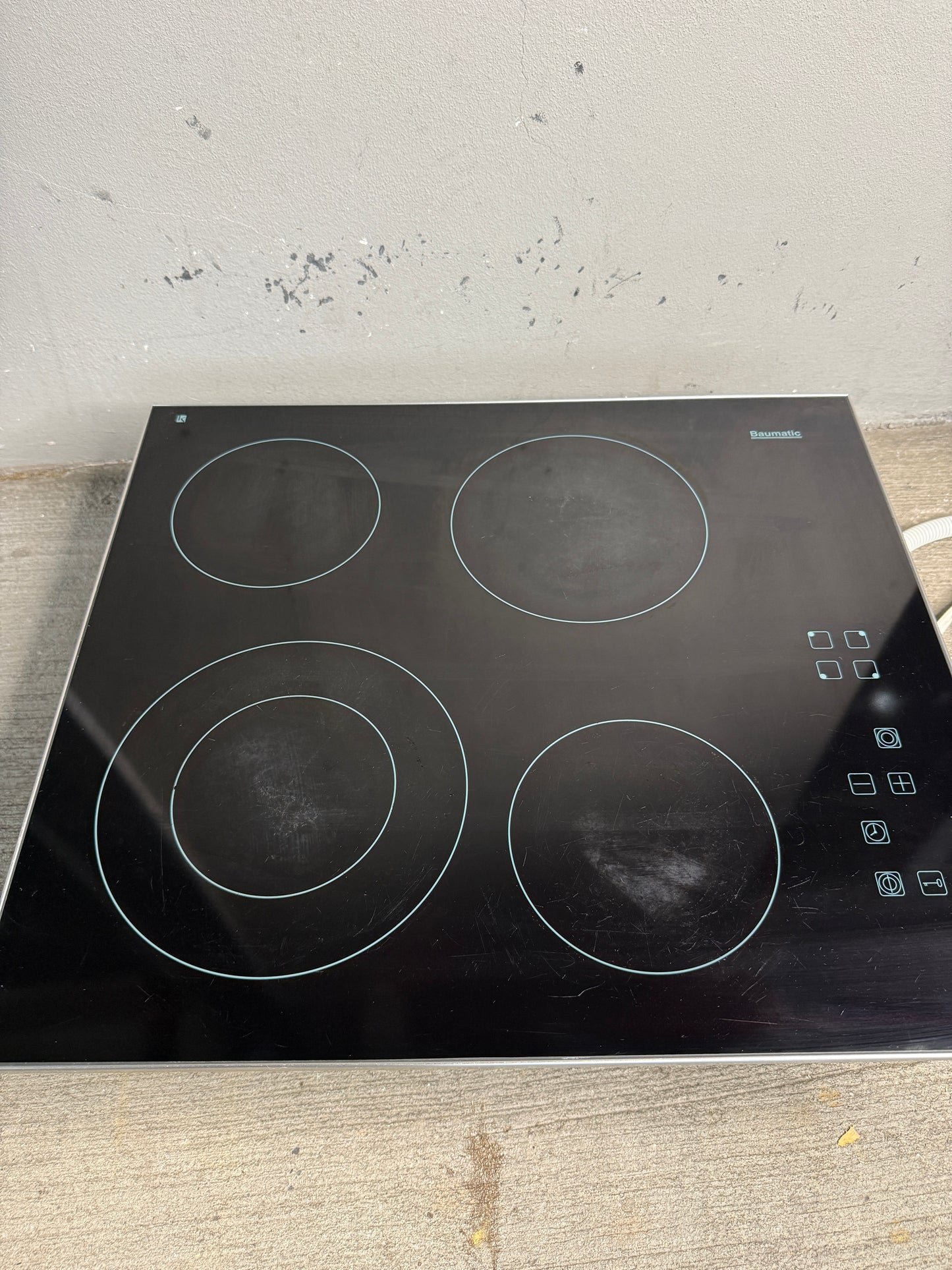Baumatic BA15.2SS 60cm Electric Cooktop – Quality Used | Tested & Cleaned | Reno Spares