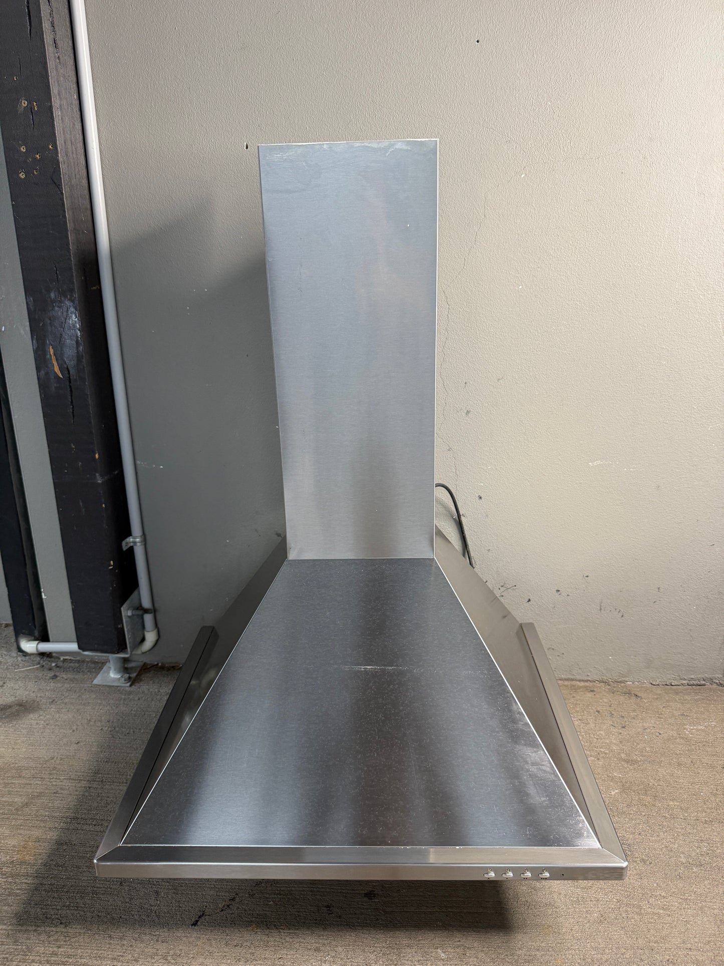 De Longhi BETA60SS 60cm Slide-Out Rangehood – Quality Used | Tested & Cleaned | Reno Spares