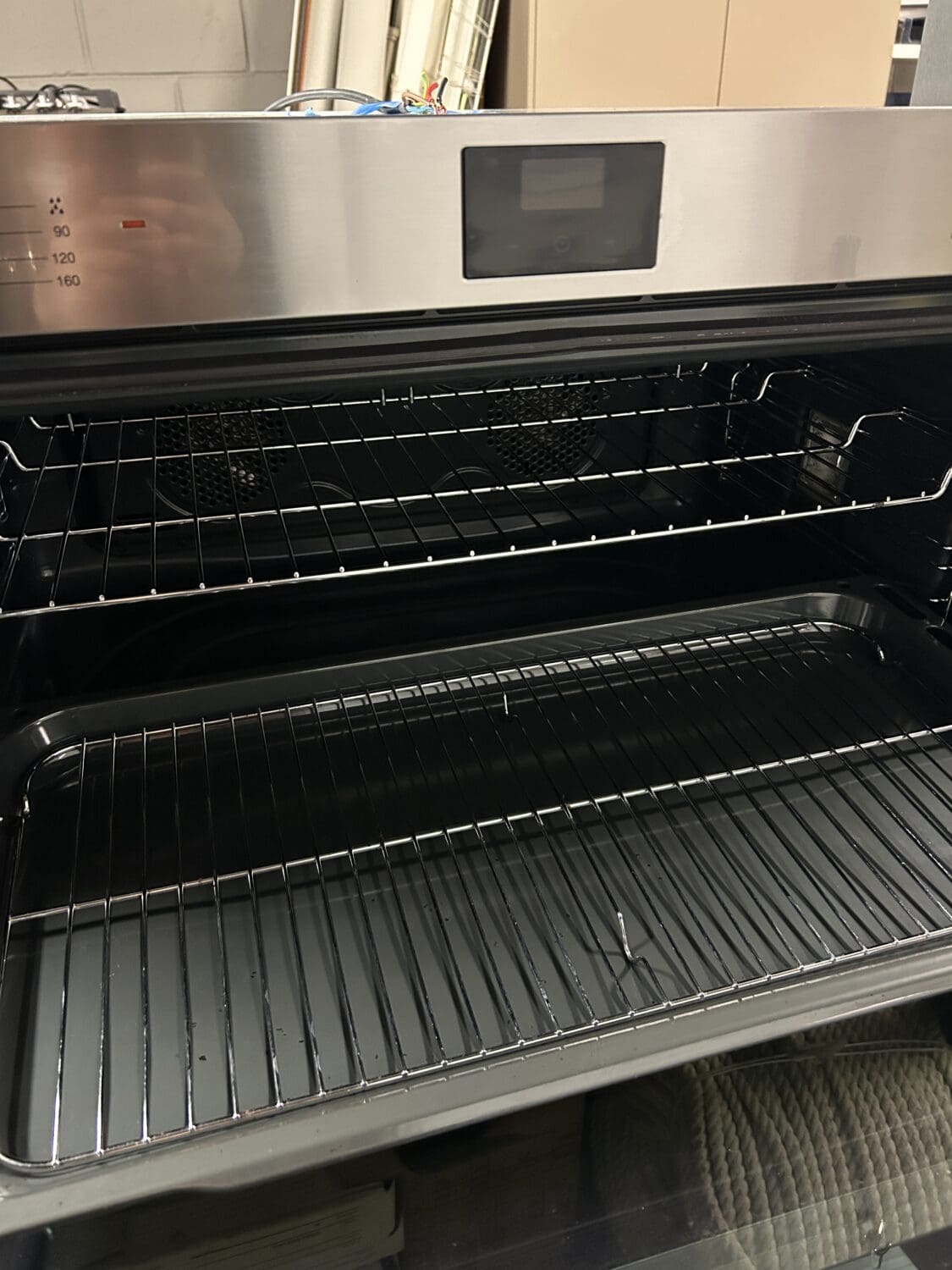 Smeg 90CM Classic Aesthetic Built-In Oven Sfra9300X