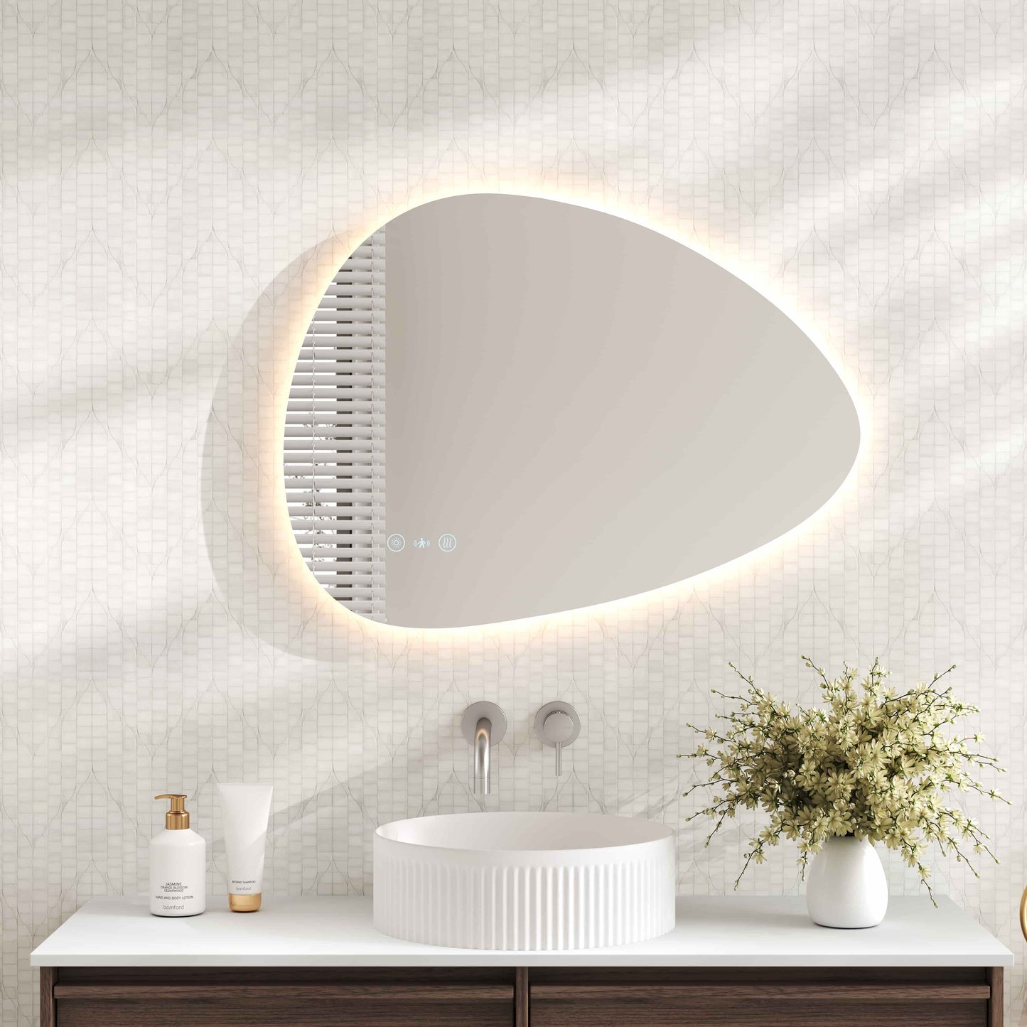 Luna 550×800mm LED Irregular Mirror - 550×800mm