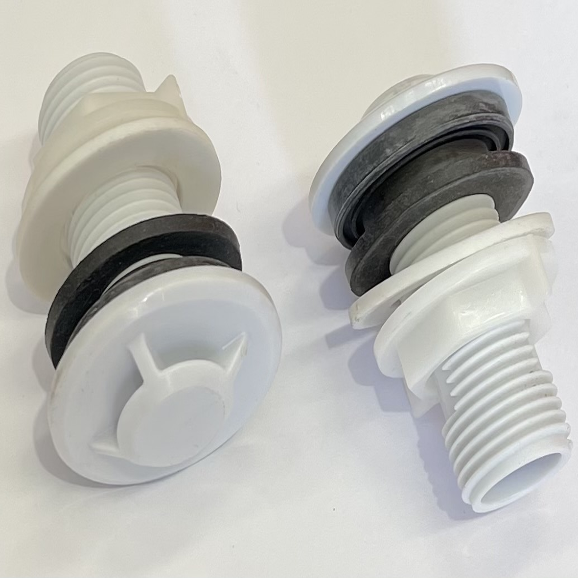 CISTERN BLANKING PLUG -