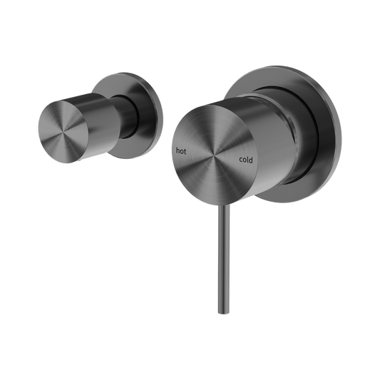 Mecca Shower Mixer With Horizontal 2 Way Diverter Gun Metal