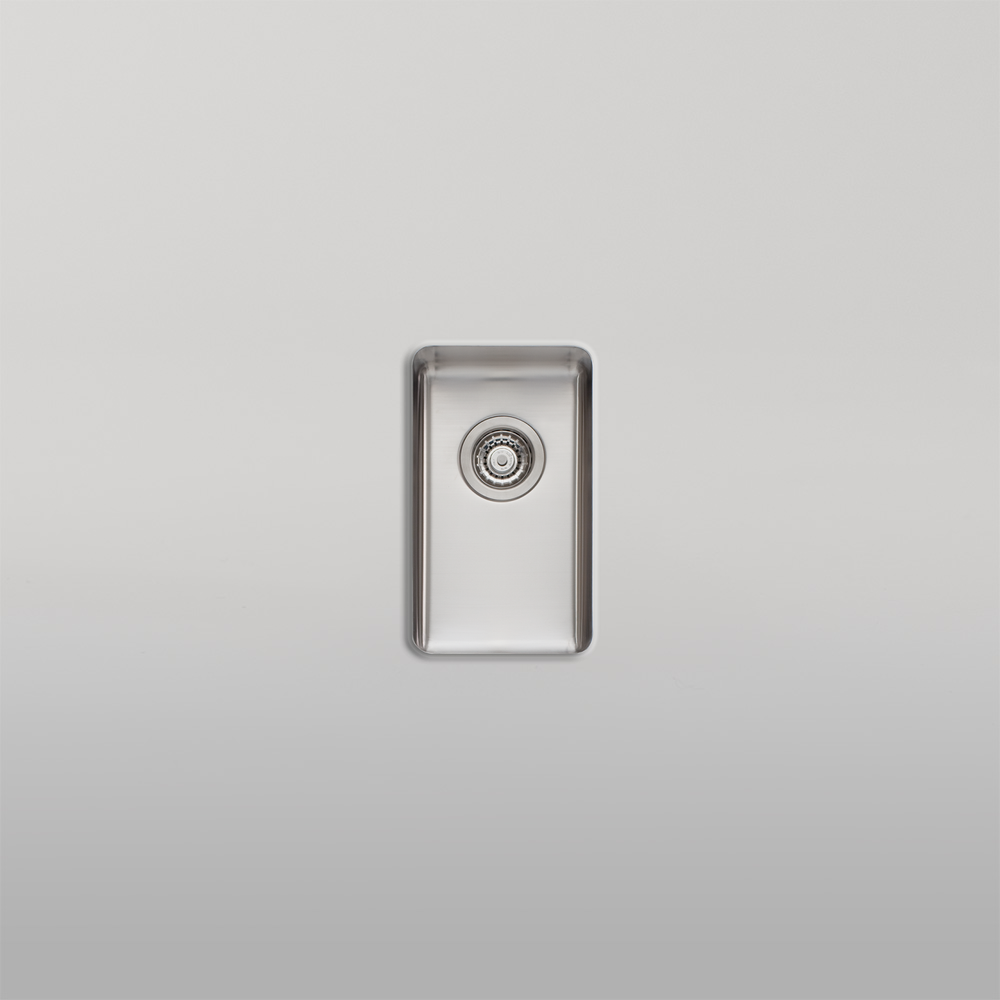 Oliveri Sonetto Skinny Bowl Undermount Sink Stainless Steel