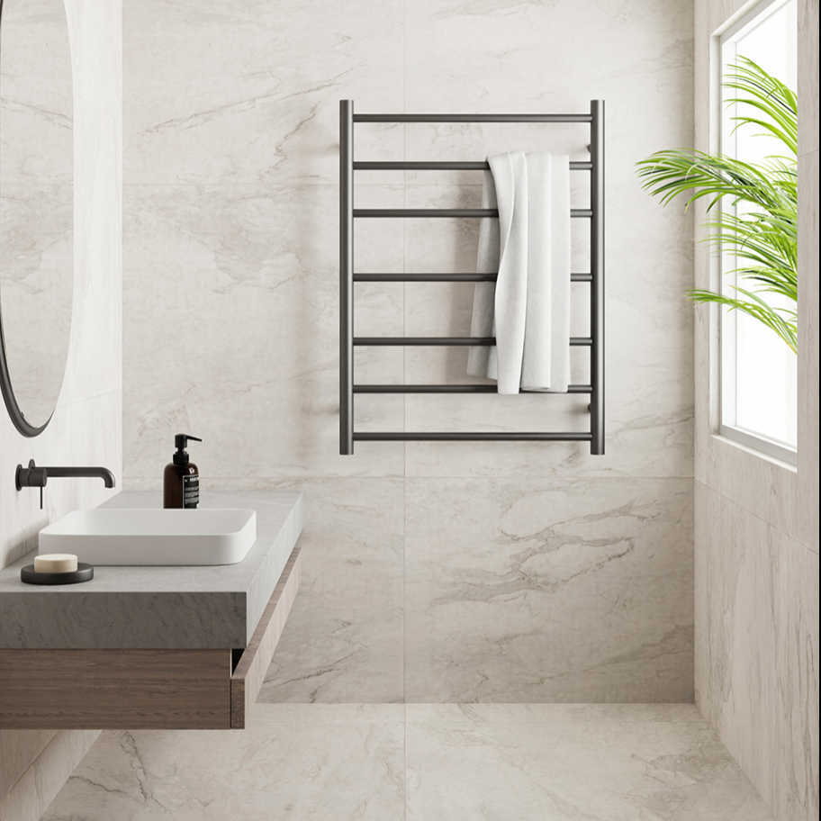 Nero Heated Towel Ladder 600 x 800mm