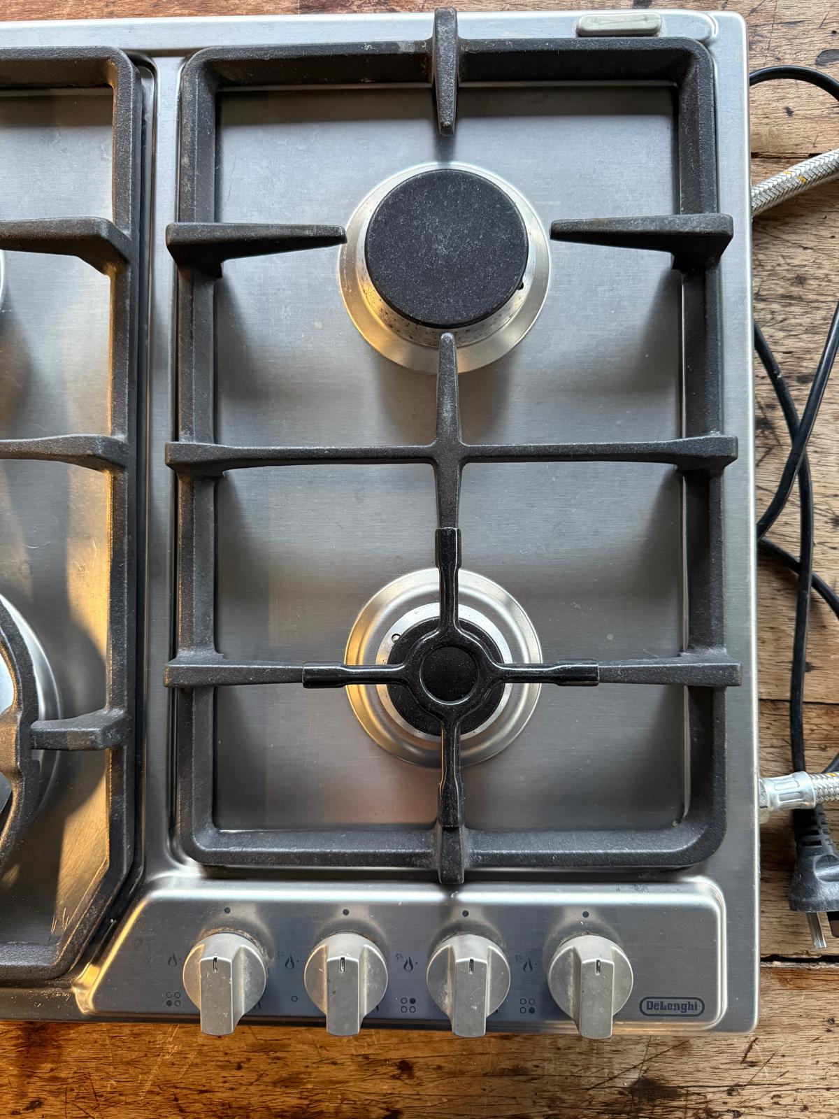 DeLonghi DGHS60 60cm Gas Cooktop – Tested & Cleaned | Reno Spares