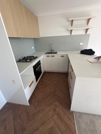 U Shaped Kitchen - Complete Kitchen Cabinetry