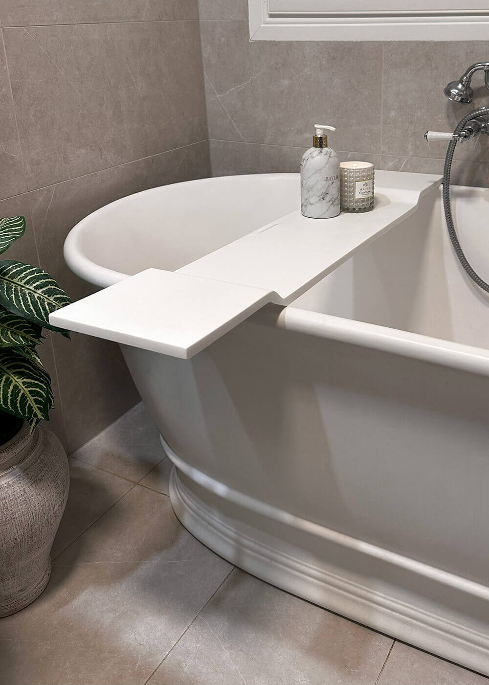 Solid Surface Bath Caddy 94 x 20 - Matte White
