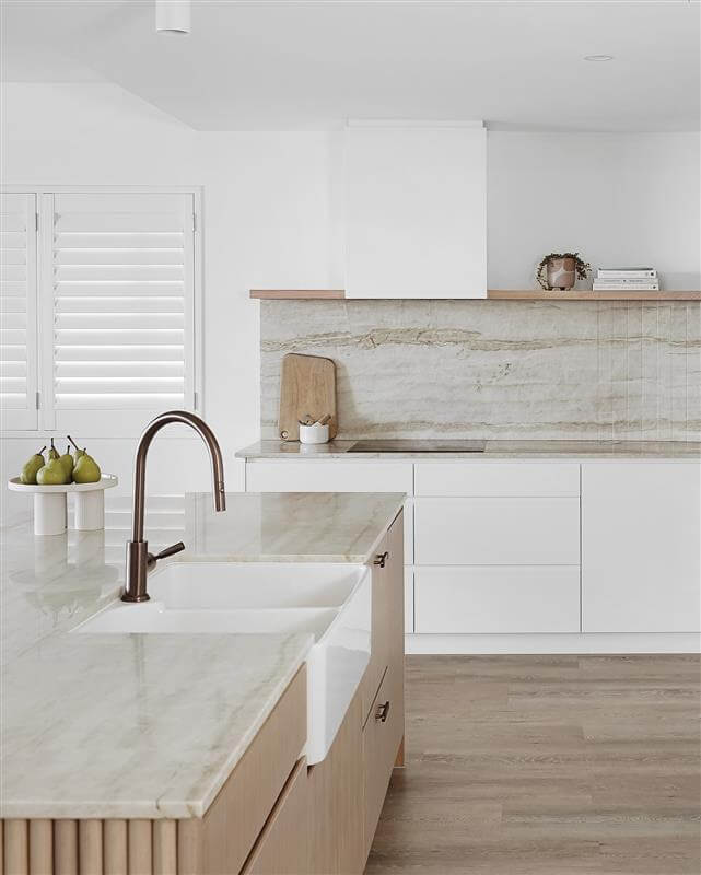 Chester 80 x 50 Double Flat Front Fine Fireclay Farmhouse Butler Sink