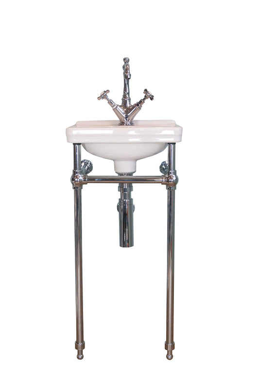 Claremont 38 x 31 Nuovo Basin Stand