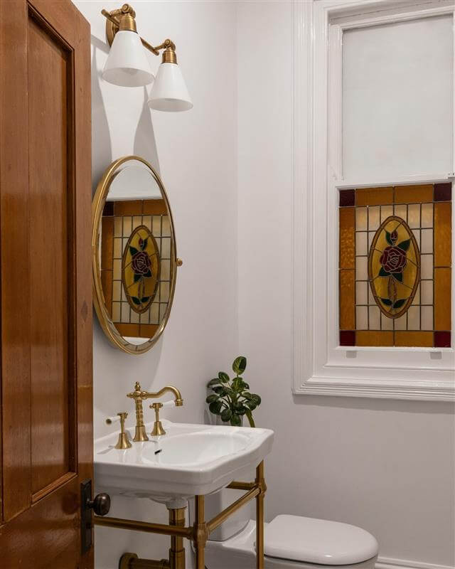 Claremont 58 x 45 Nuovo Basin Stand - Brushed Brass