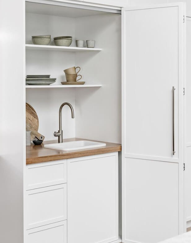 Cuisine 30 x 46 Inset / Undermount Fine Fireclay Gloss White Sink