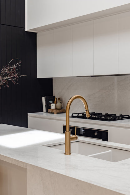 Cuisine 85 x 46 Double Inset / Undermount Fine Fireclay Gloss White Sink