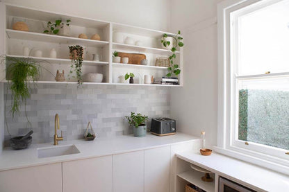 Cuisine 46 x 46 Inset / Undermount Fine Fireclay Gloss White Sink