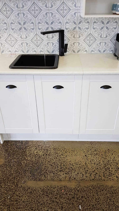 Cuisine 46 x 46 Inset / Undermount Fine Fireclay Matte Black Sink