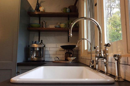 Cuisine 68 x 48 Inset / Undermount Fine Fireclay Gloss White Sink