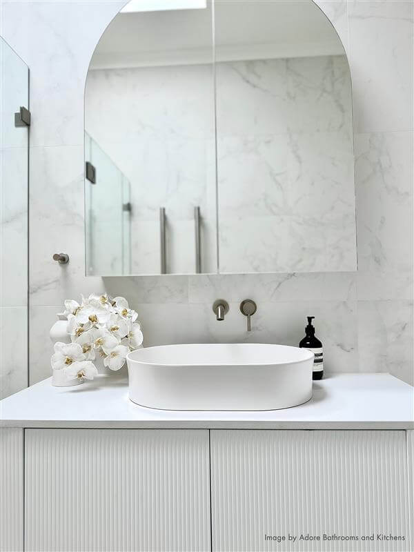Fino 55 x 38 Matte White Above Counter Fireclay Basin