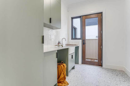 Galdor 60 x 41 Fine Fireclay Farmhouse Butler Sink
